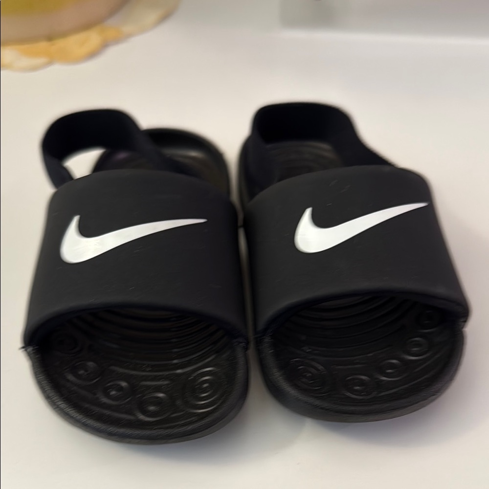 Nike sandals for toddler